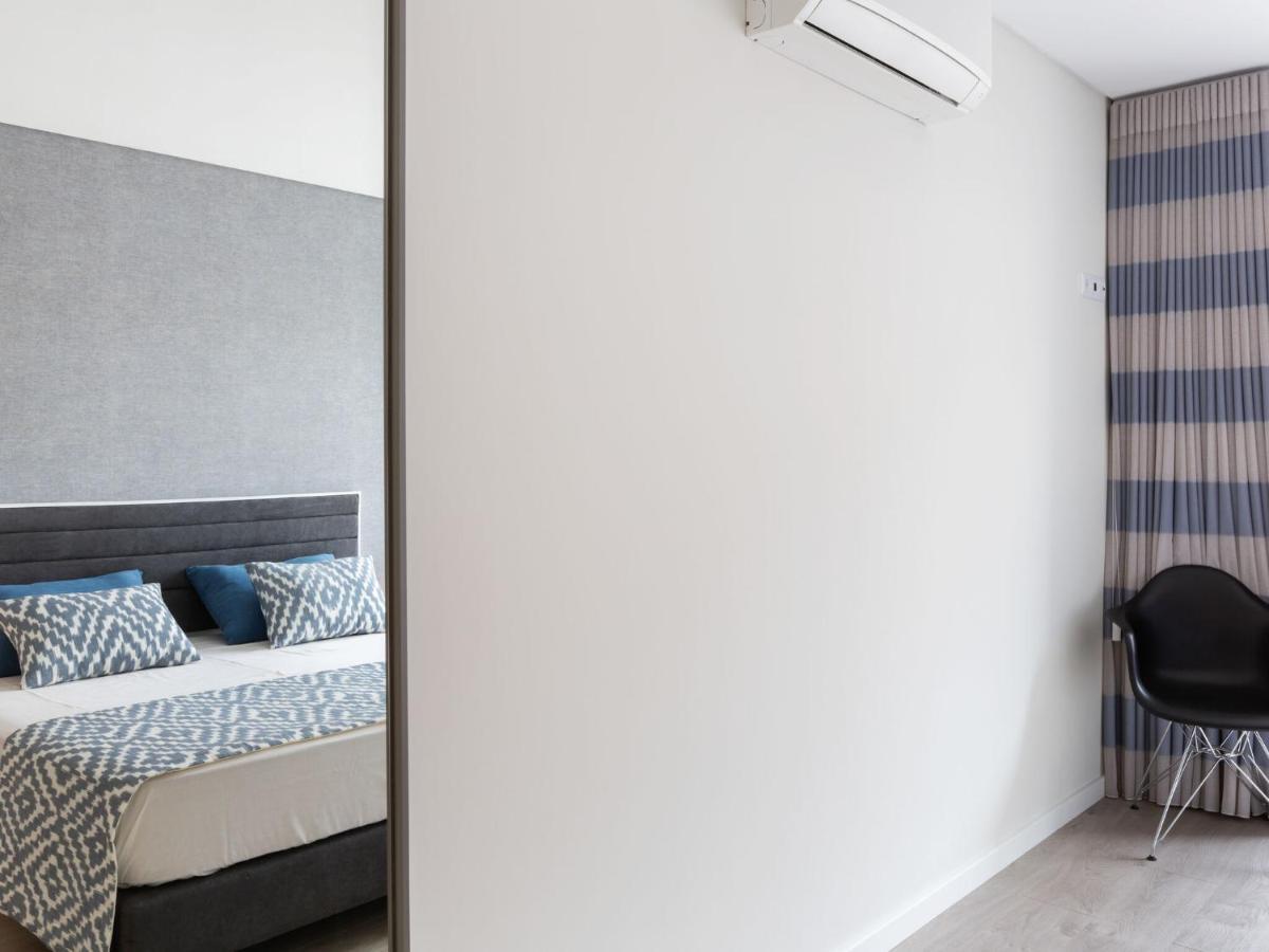 Beautiful Apartment In S O Martinho Do Porto With Balcony Sao Martinho do Porto Exterior photo